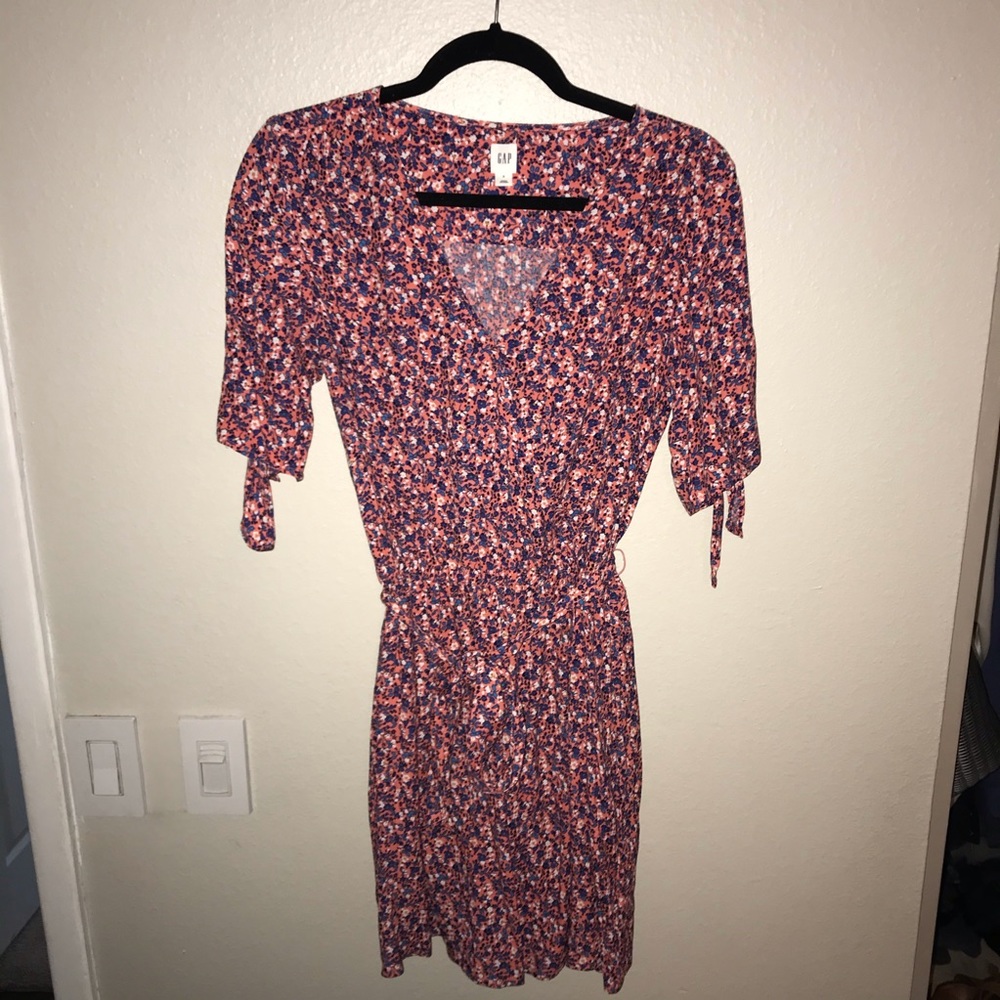 Gap casual dress